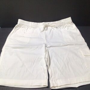 Karen Scott Women’s Size 14 White Cargo Shorts